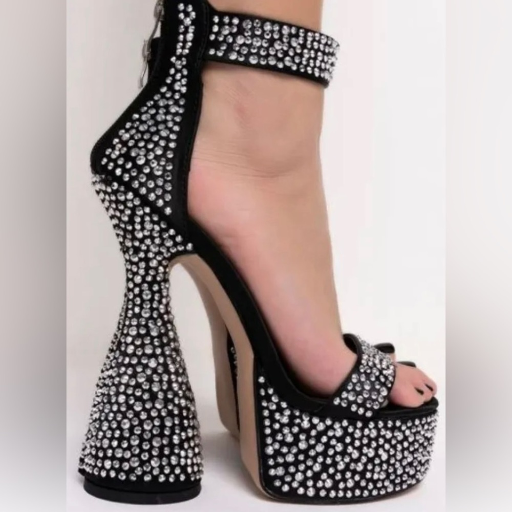 Azalea Wang Yours Or Mine 7.5 - image 1